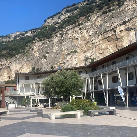 Outdooredo Garda Torbole Torbole Sul Garda Kültér fotó